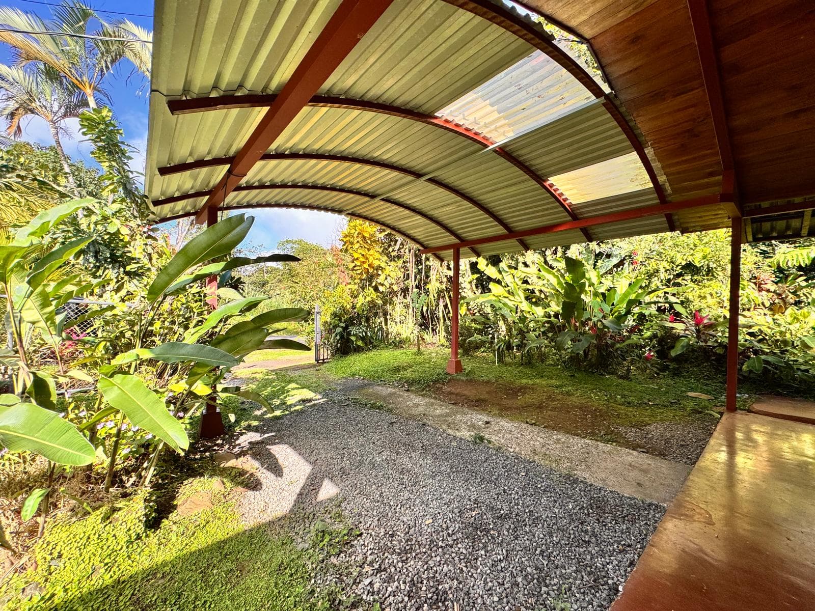 Charming 3 Bedroom 2 Bathroom Home in Nuevo Arenal