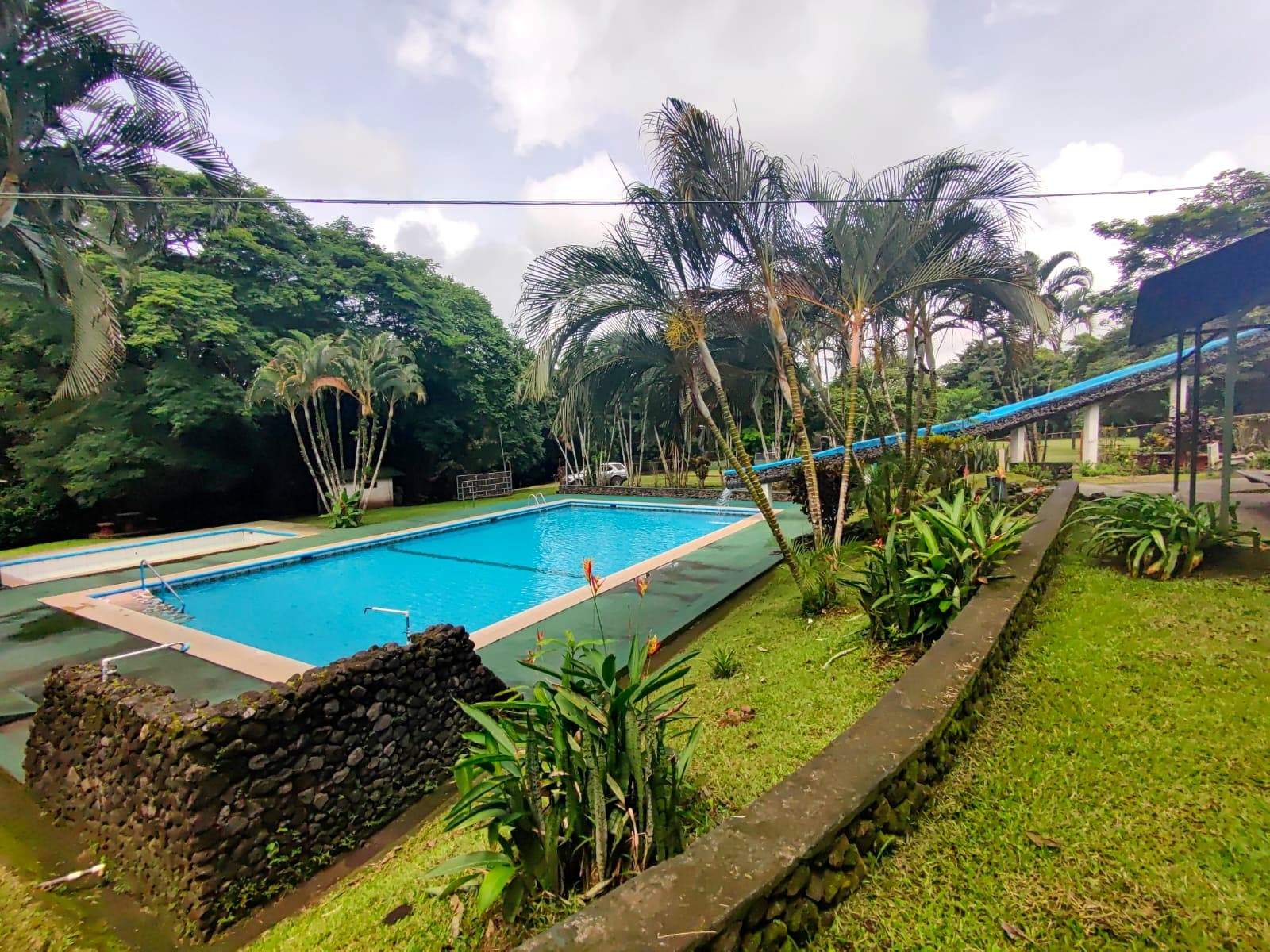 Touristic Complex w/Restaurant, Pools, Cabins, House and more!
