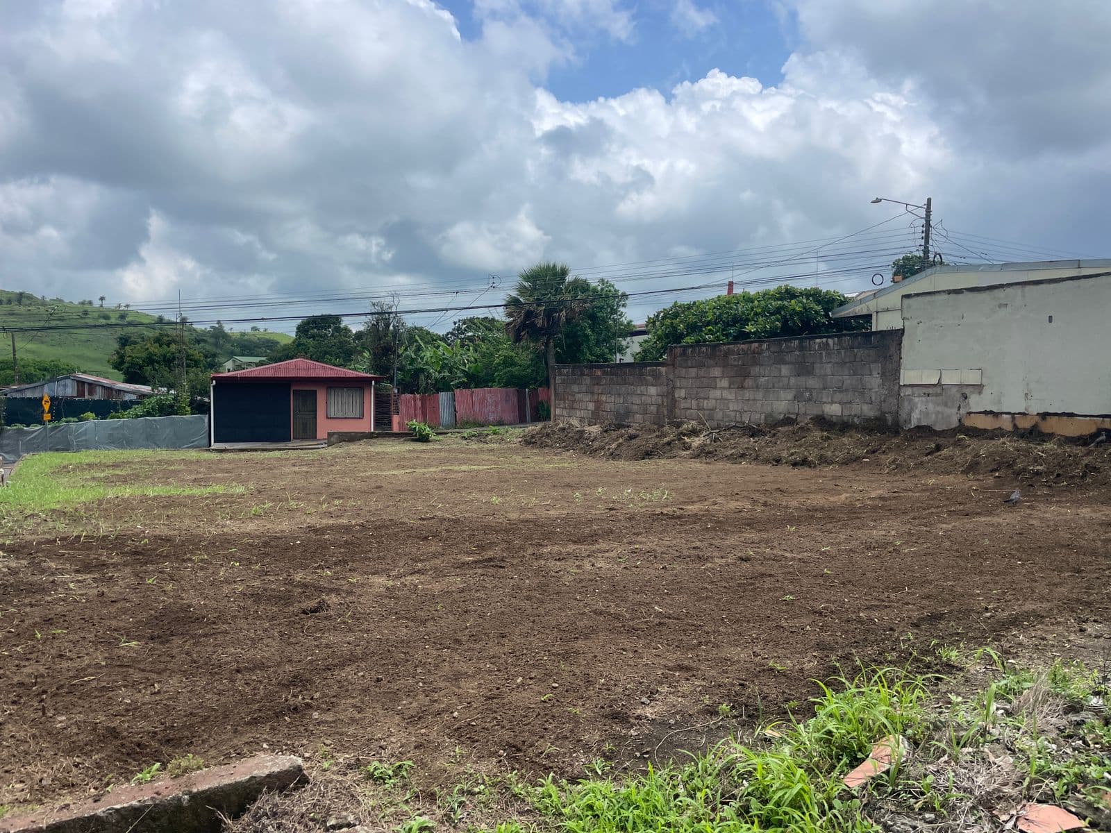 Lot of 294 M2 (0,07 Acre) with mountain in downtown Tilaran