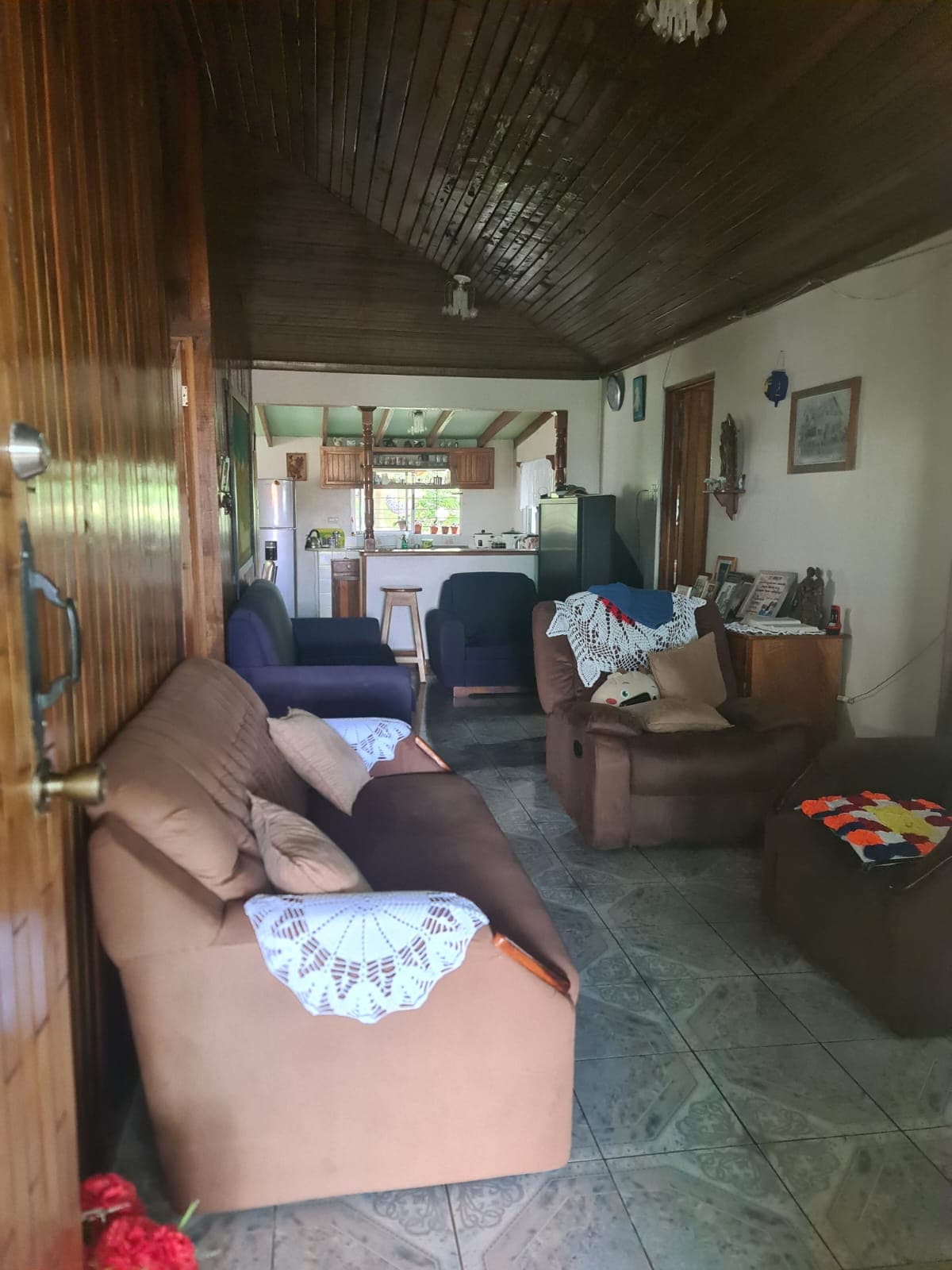 Charming, 3 BD, 1 BA, Tico Home with Tons of Potential in Nuevo Arenal