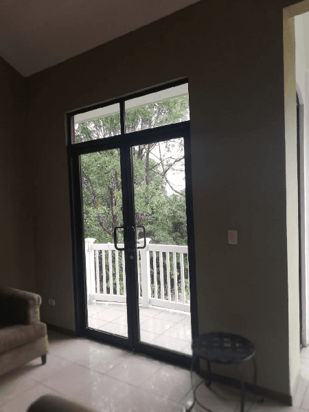 Beautiful 2BD, 2.5 BA Home in Gated Community with Lake and Volcano View