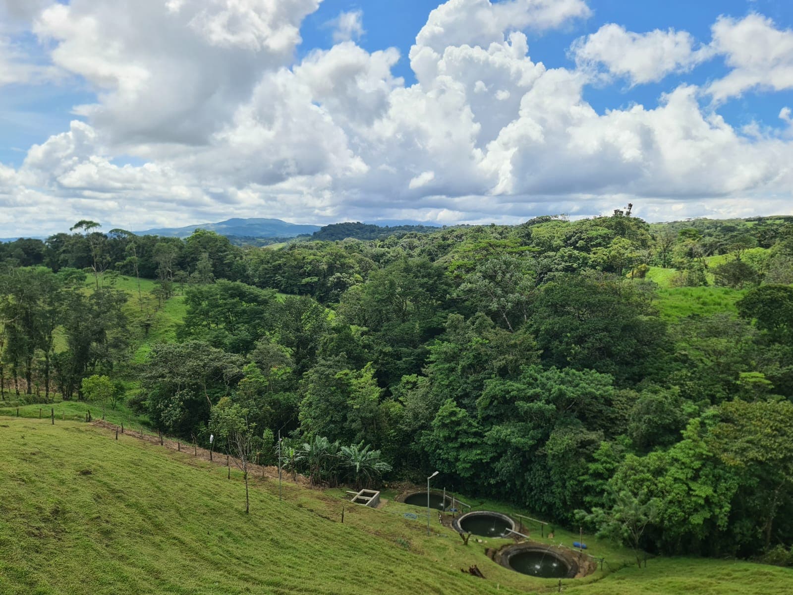 81,500 m2 (20.13 Acre) Lot with Lake and Volcano View in Nuevo Arenal