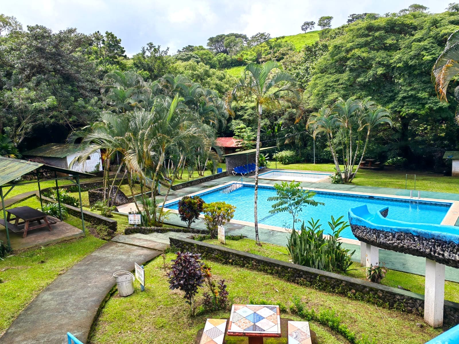 Touristic Complex w/Restaurant, Pools, Cabins, House and more!