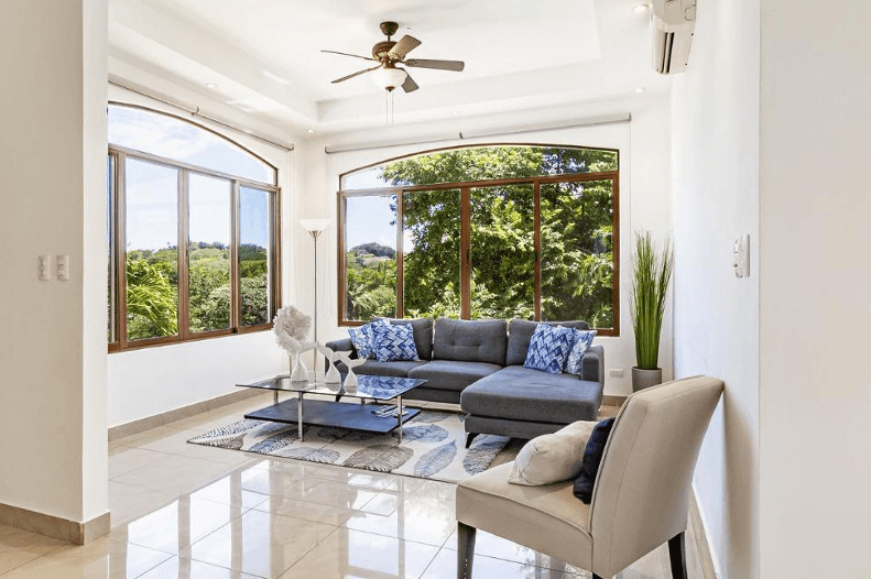 Elegant Furnished Home with Pool and Rancho Near the Beach