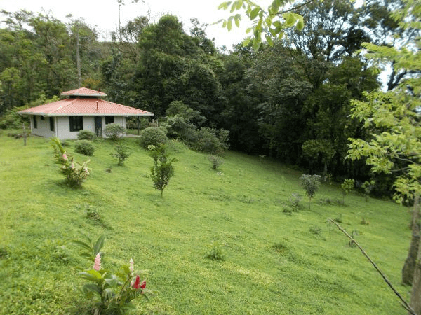 168 acres (68 hectares) of natural peace and tranquility with four cabins