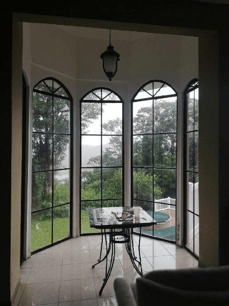 Beautiful 2BD, 2.5 BA Home in Gated Community with Lake and Volcano View