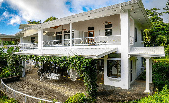 Villa Corazón: Luxury 4BD, 3.5BA Home + 3BD, 3.5BA GuestHouse w/ LAKE ACCESS