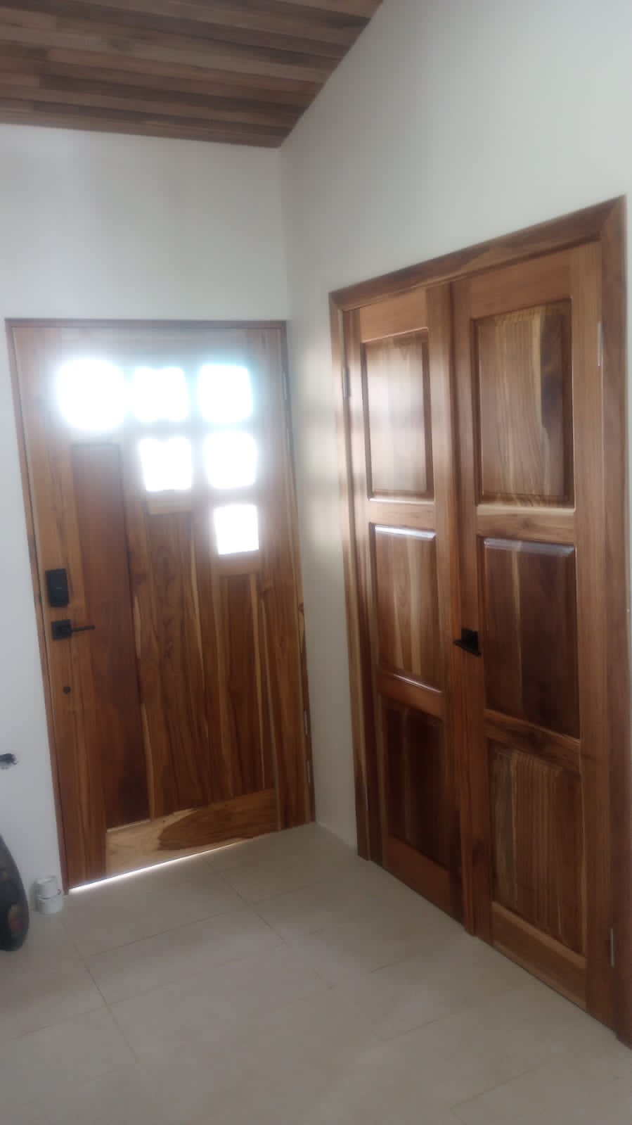 Lovely, Furnished 2 Bedrooms 2 Bathrooms Home with Lake Arenal View