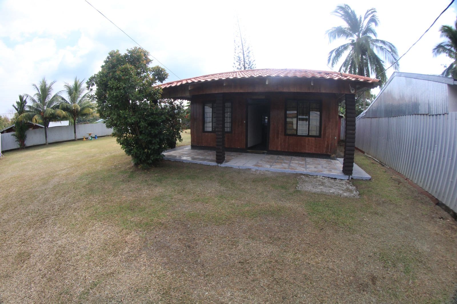 Furnished 3 Bedrooms 3 Bathrooms Home with Pool in San Carlos