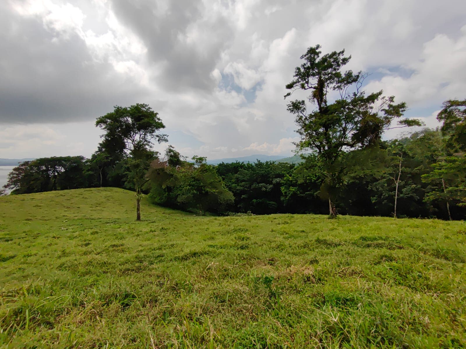 Finca La Tortuga – A Developer’s Dream! Lake Arenal View 5.7 Hectare Farm