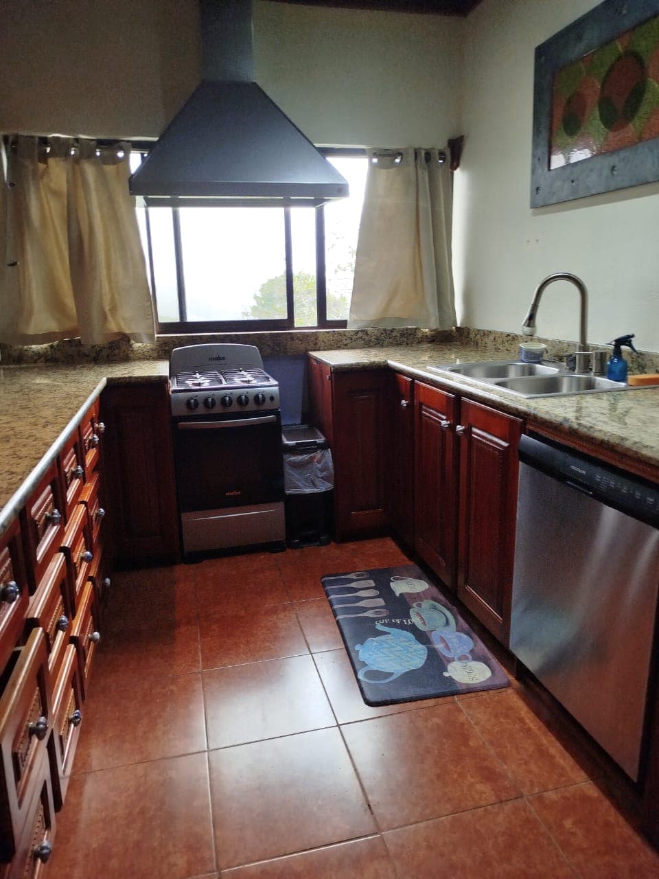 Spacious 4-BD, 3.5-BA Home with Lake Arenal View – Semi-Furnished