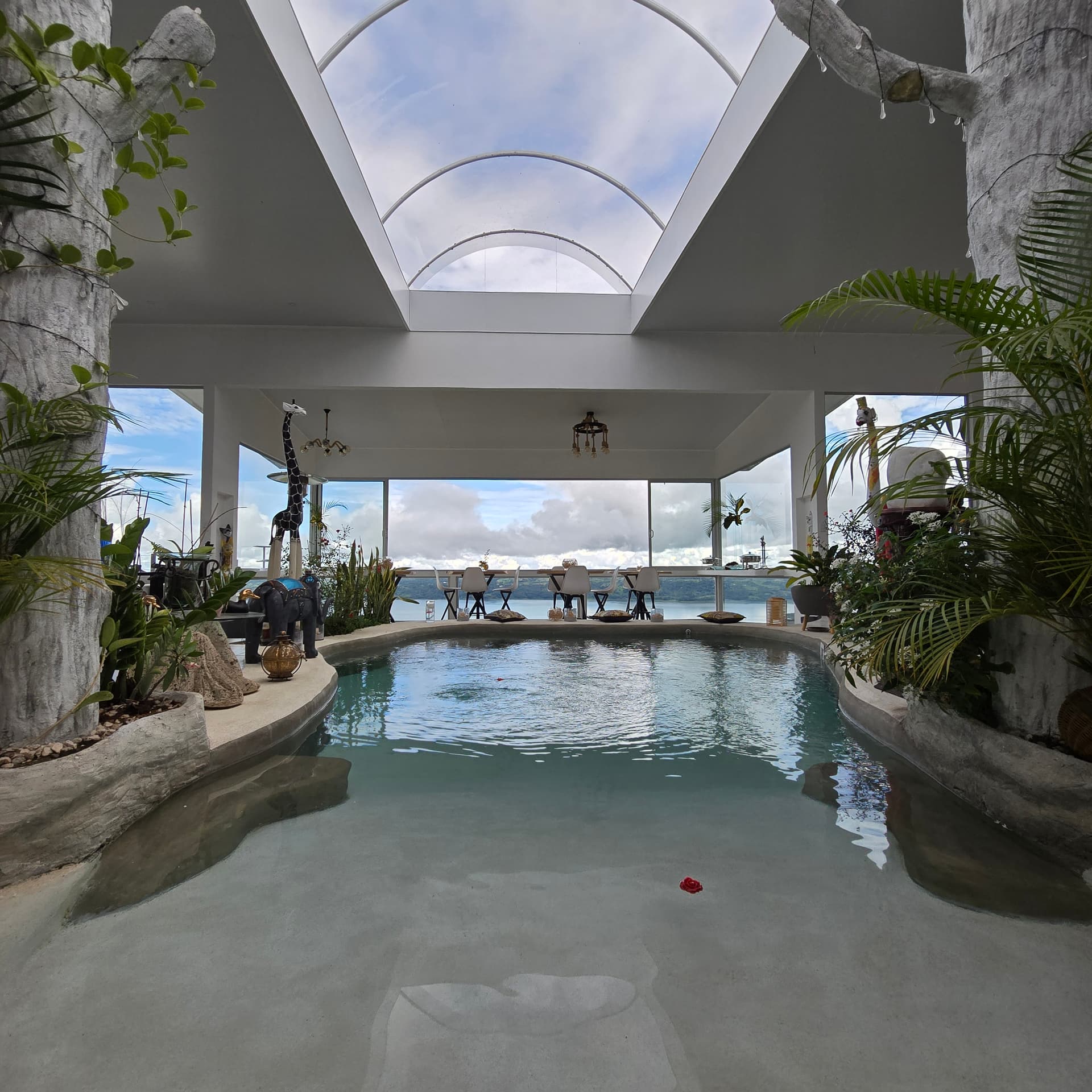 Luxurious Residential Complex with Income Potential in Tronadora