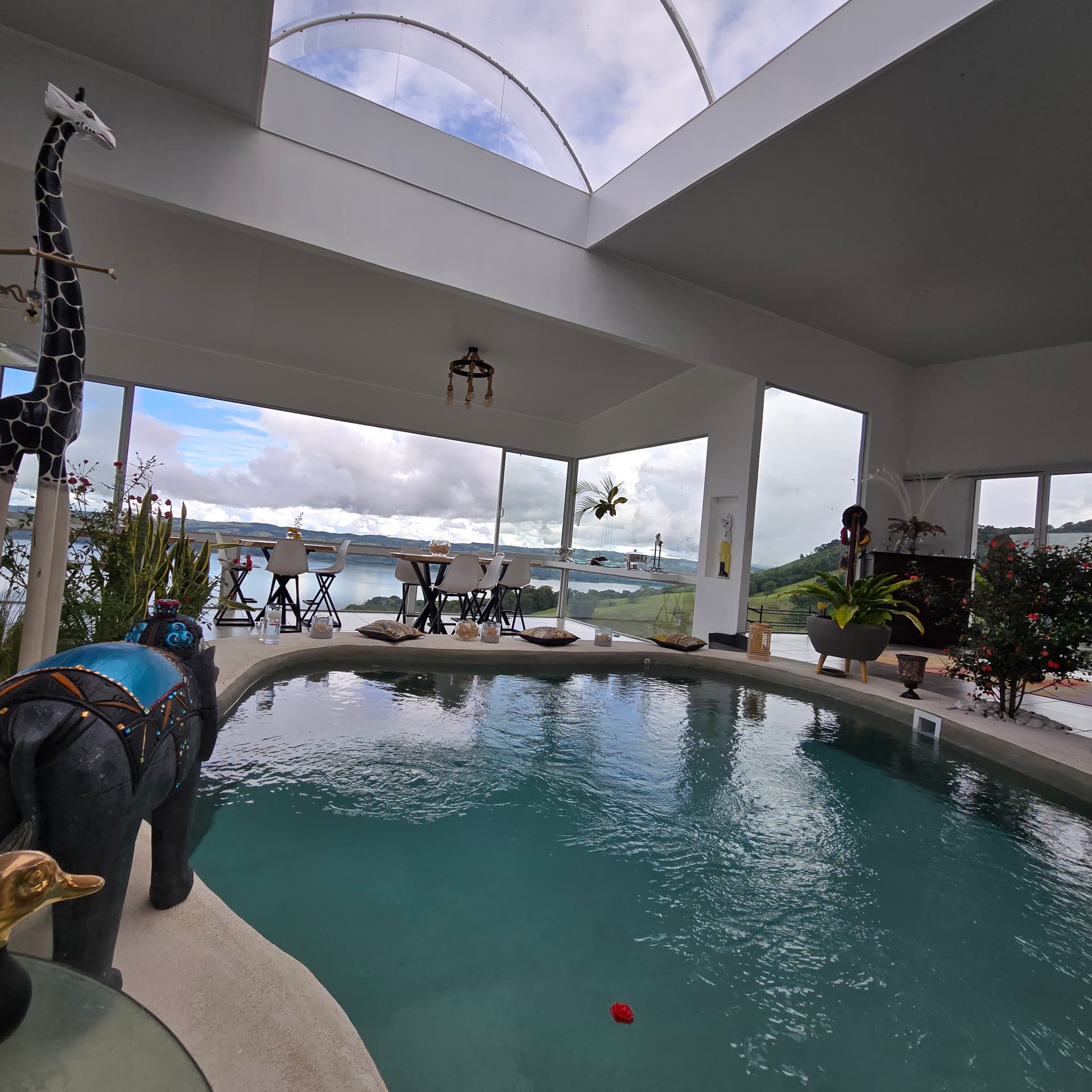 Luxurious Residential Complex with Income Potential in Tronadora