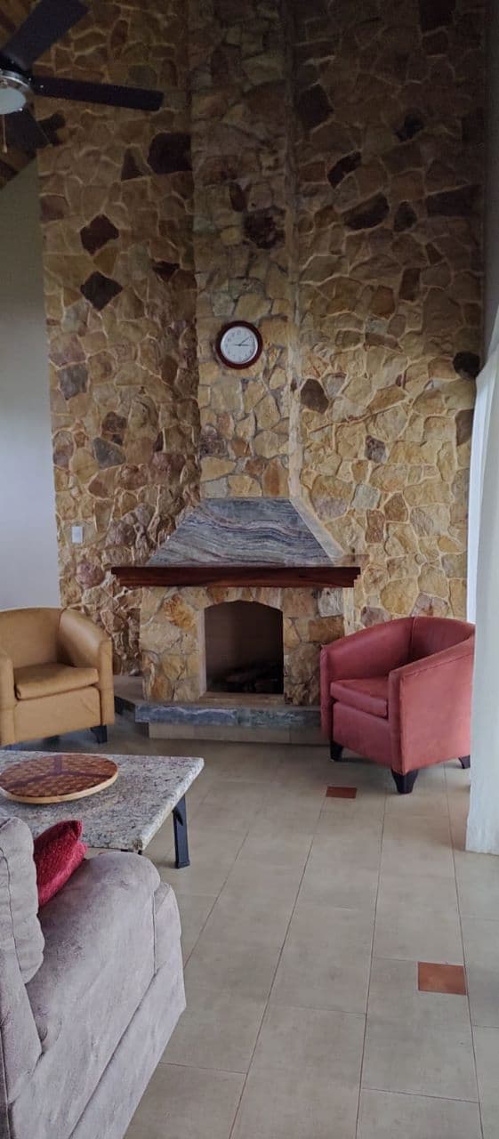 A brand-new luxury 2 BD/2 BA lake, volcano, & mountain view home