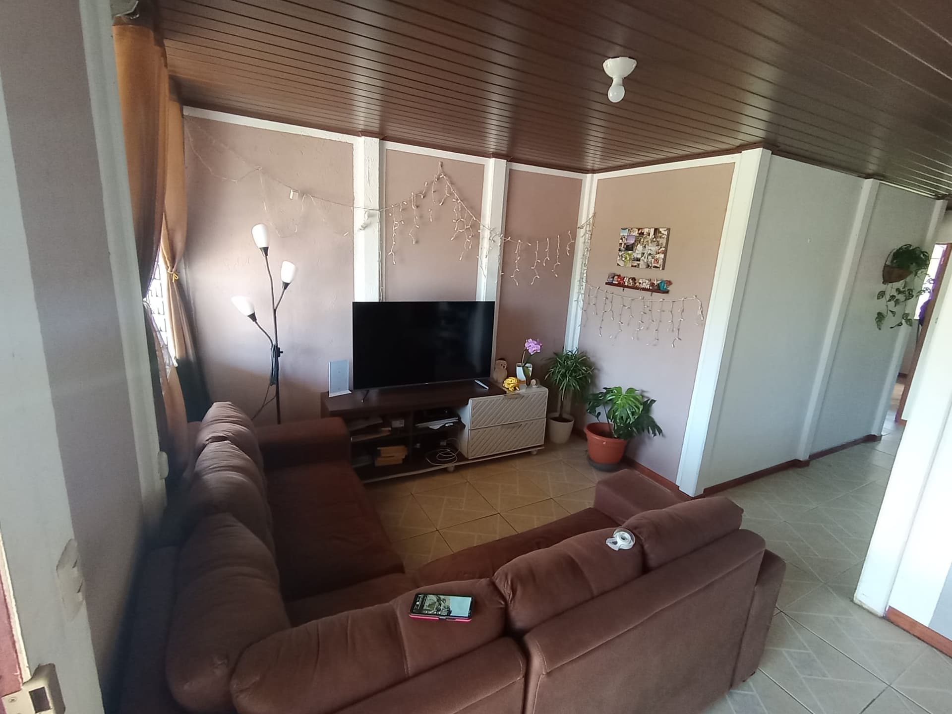 Cozy 3-Bedroom Furnished Home in a Peaceful Community In El Silencio