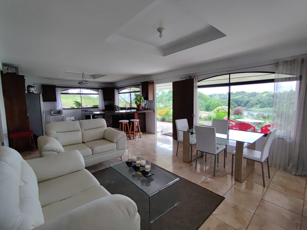 A Super Private, Furnished, LAKE FRONT,Property with Newer Tico House
