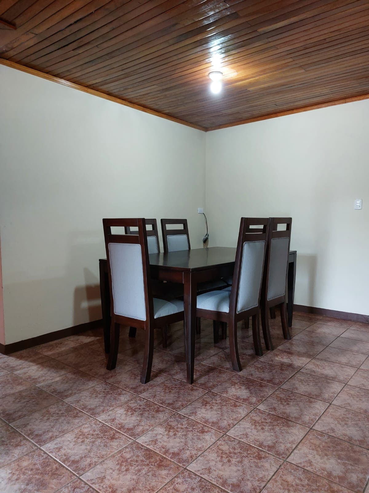 Furnished House W/Pool/Office Area - 3 BD/2BA - W/Utilities