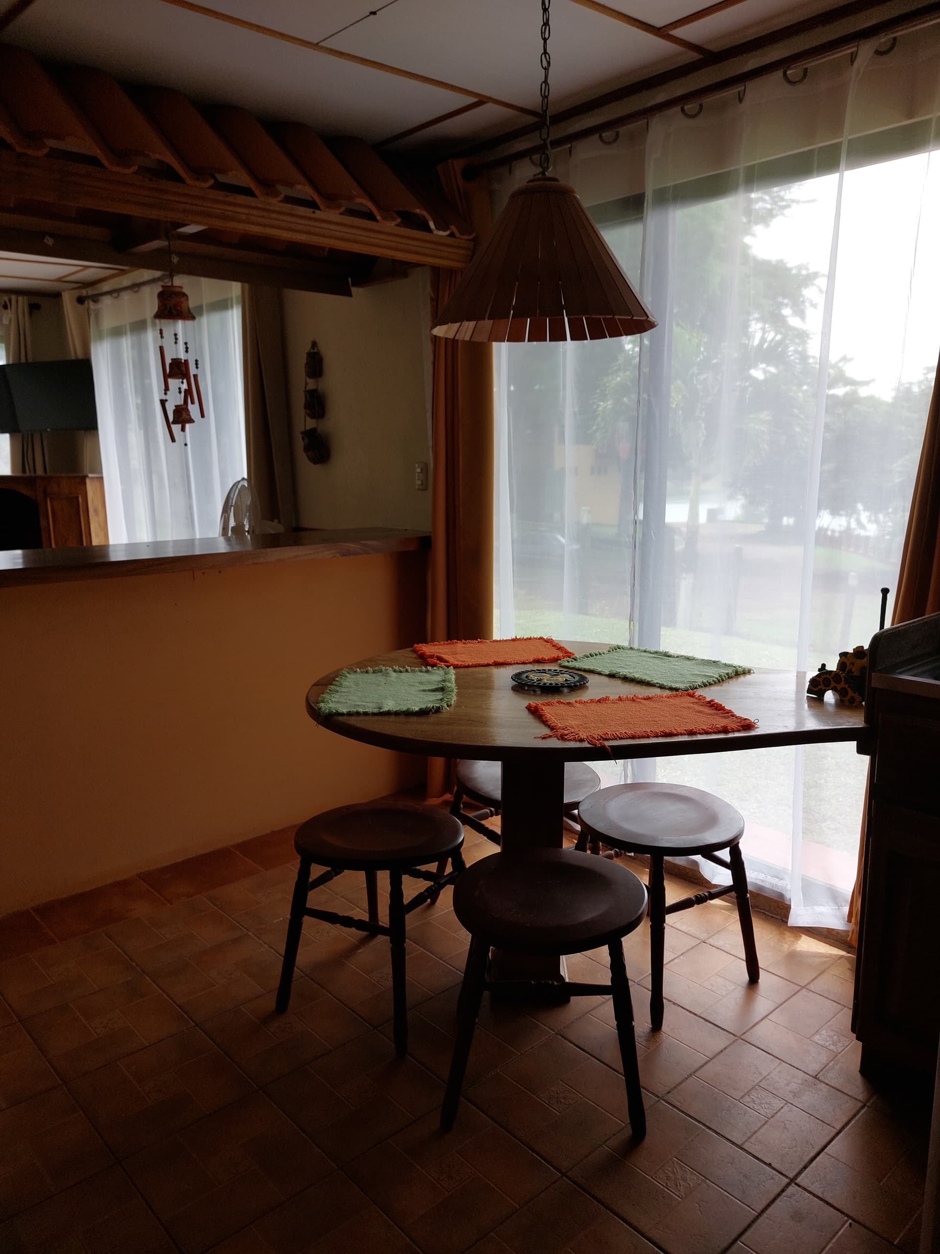 Beautiful 2 BD/1BA Cotagge + office, large enclosed backyard - San Luis