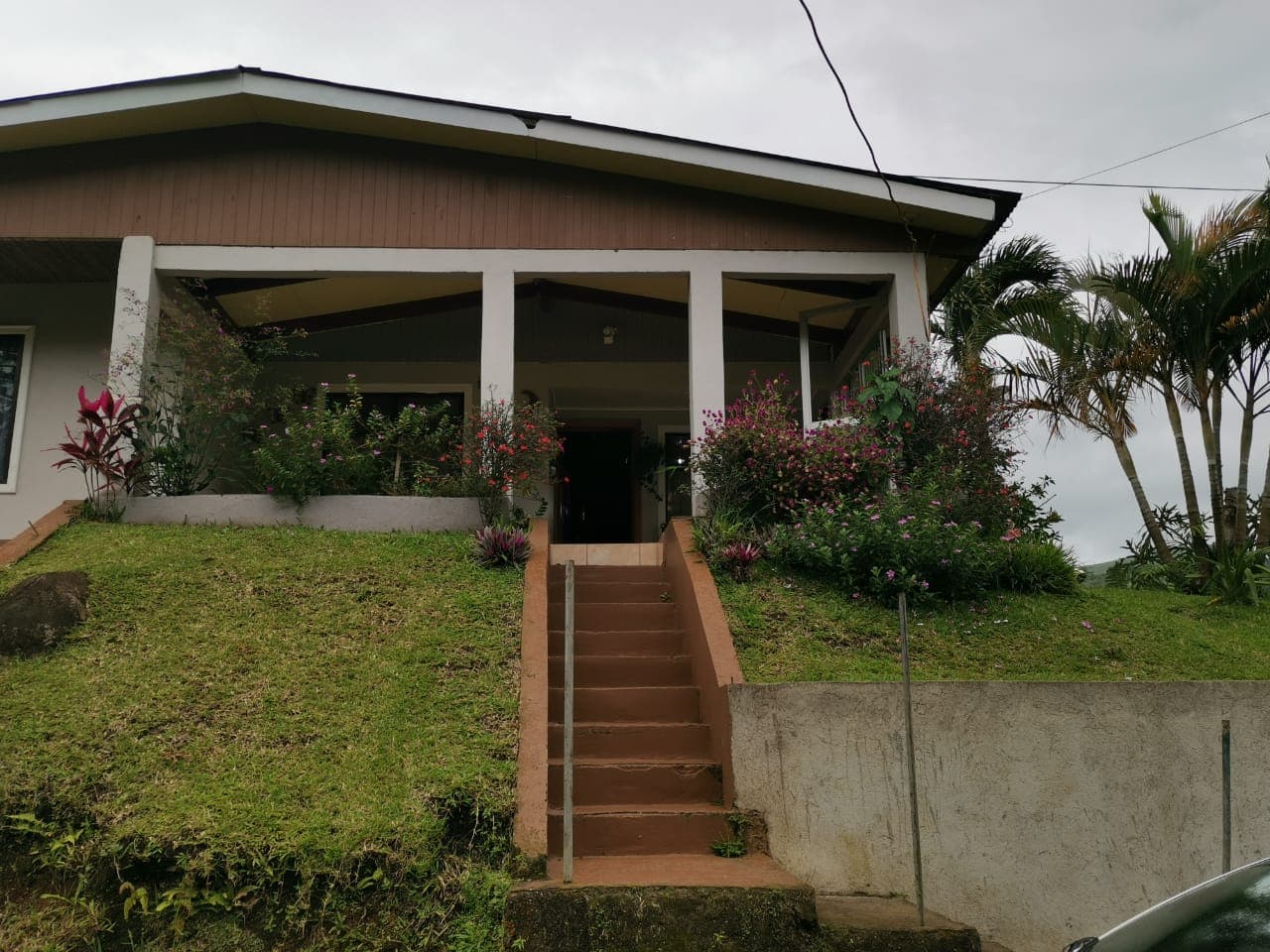 Lovely, Furnished 2BD/1BA Tico Home – Internet included Tronadora