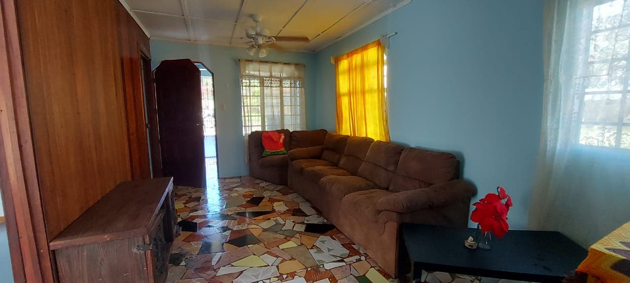 Furnished, 2 Bedroom,1 Bathroom House near Lake Arenal in San Luis